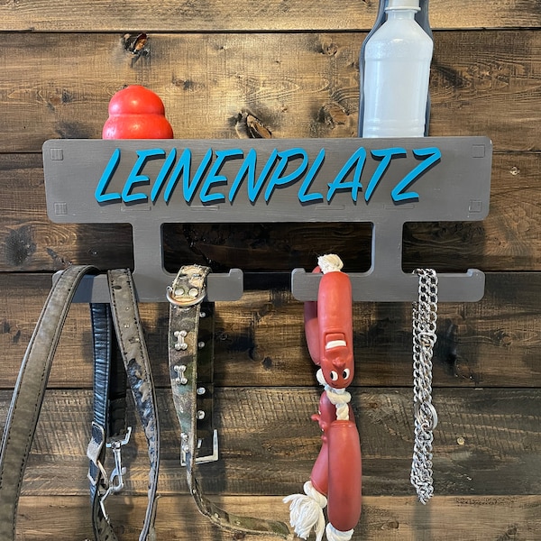 Leinenplatz, Hundegarderobe personalisiert, Leinengarderobe, Leinenparkplatz, Leinenhalter, Hundeleine, Leine aufhängen