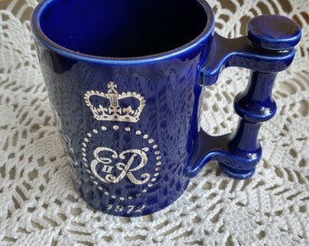 Vintage Portmeirion Pottery Queen Elizabeth 1947-1972 Silver Wedding Anniversary Mug