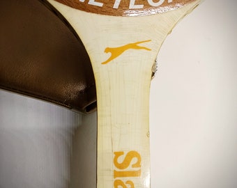 Ancienne Raquette tennis Richard PARIS