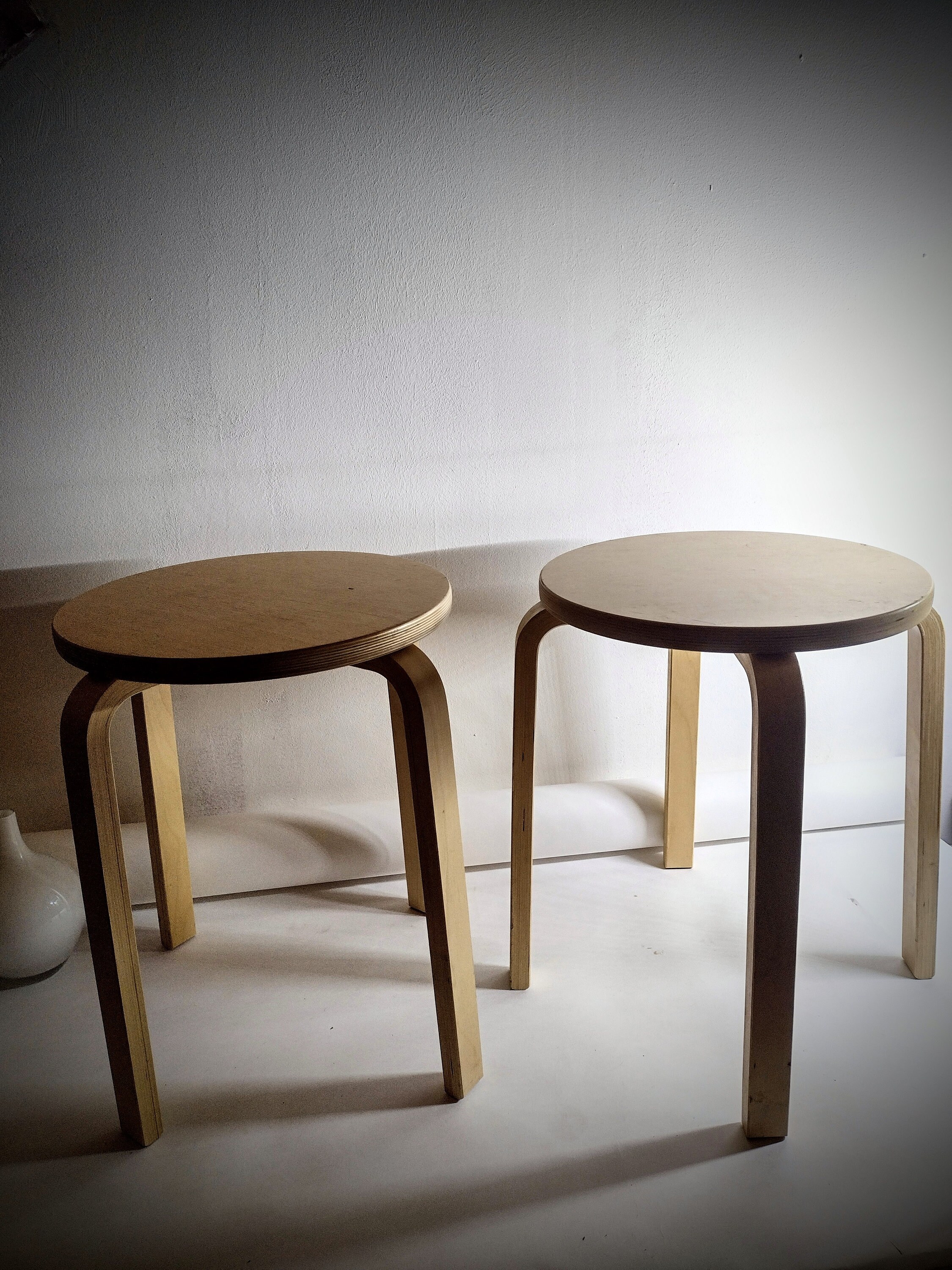 IKEA フロスタ　アアルト　スツール60風 アルテックスツール60とIKEAを比較【レビュー】やっぱり本物が