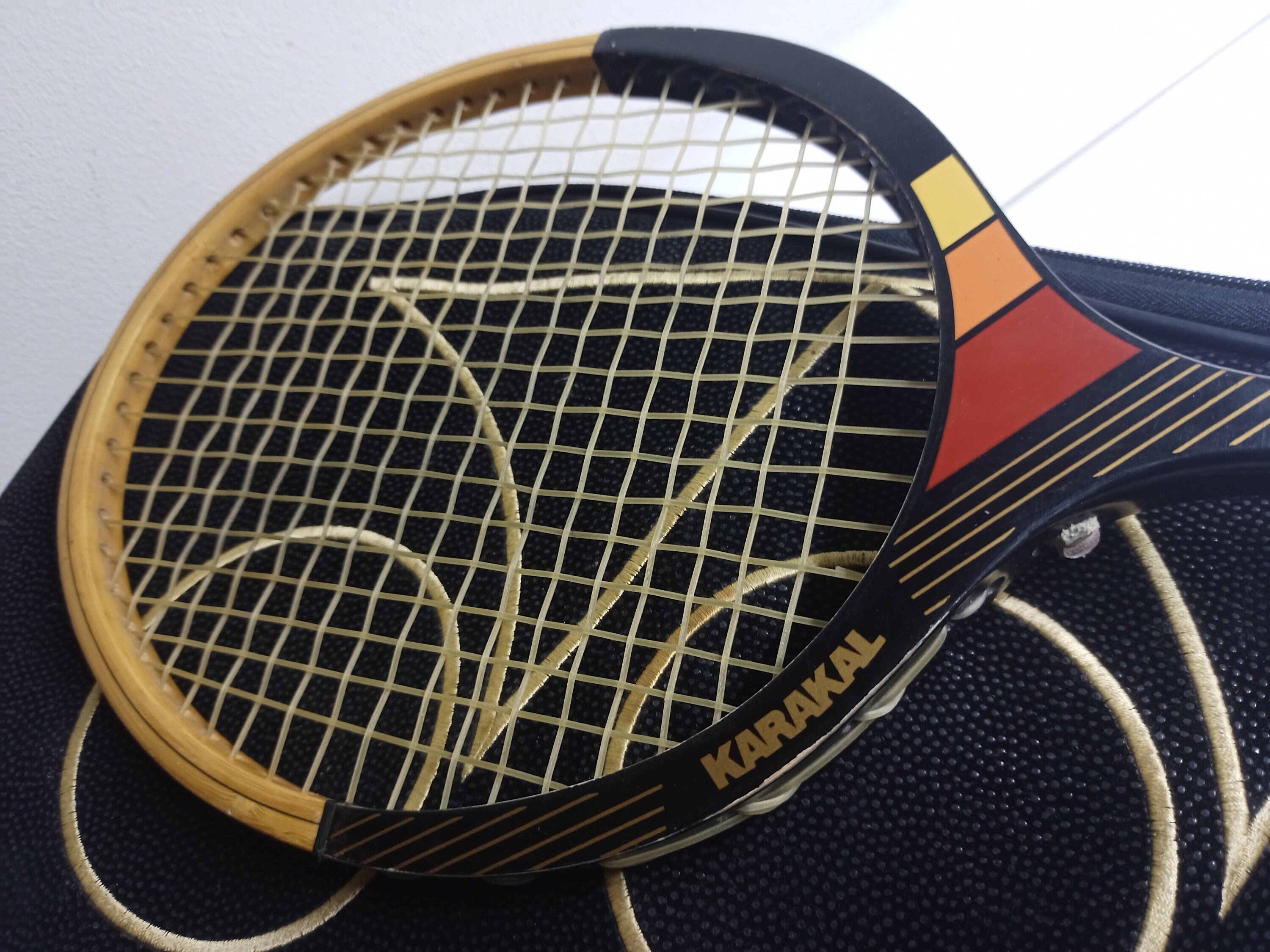 Lot anciennes raquettes de badminton - Sport & Plein air