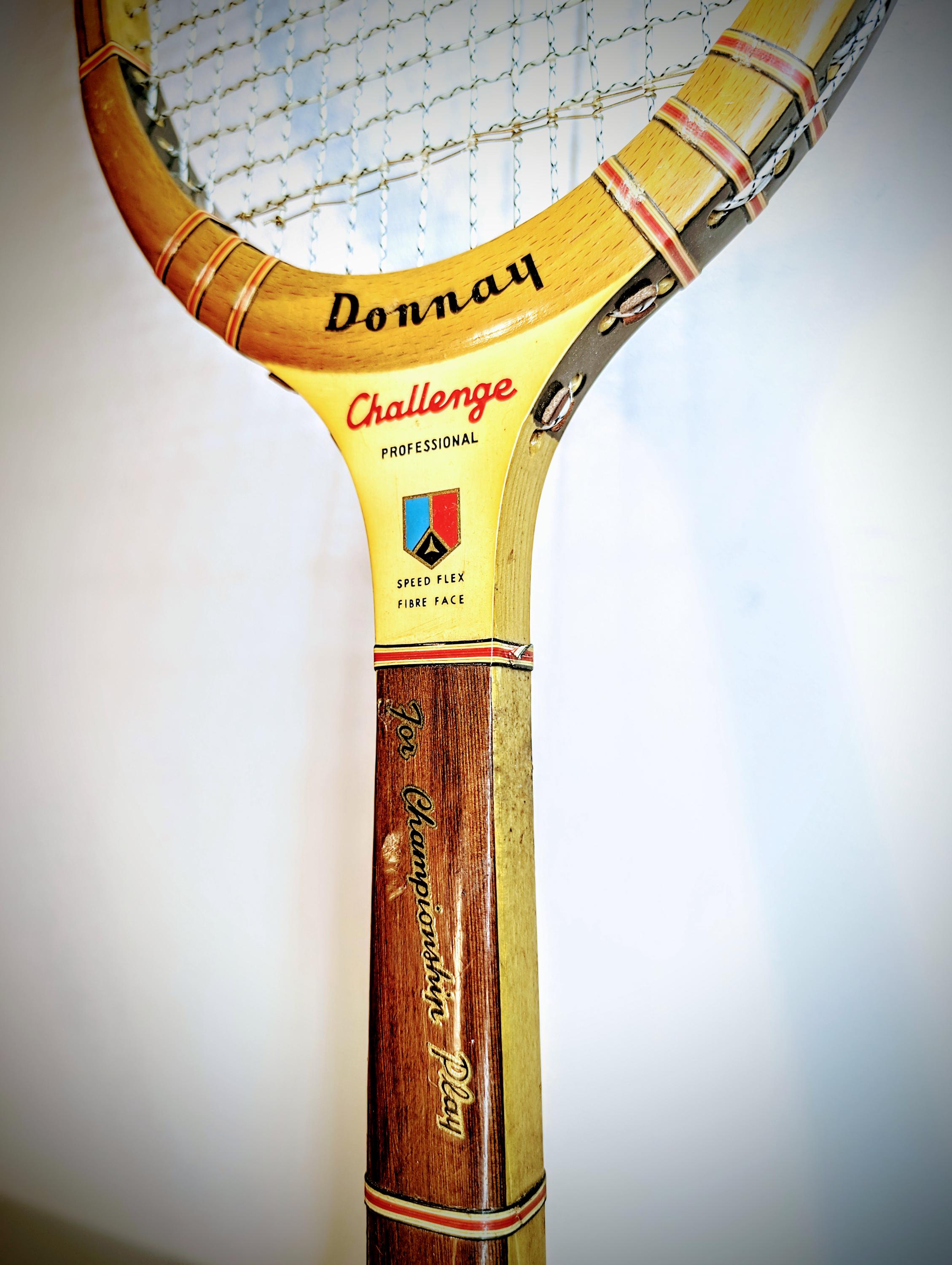 DONNAY YONEX ドネー　ビンテージ　激レア　テニスラケット送料無料 DONNAY ドネー 硬式テニスラケット 木製 ヴィンテージ レトロ