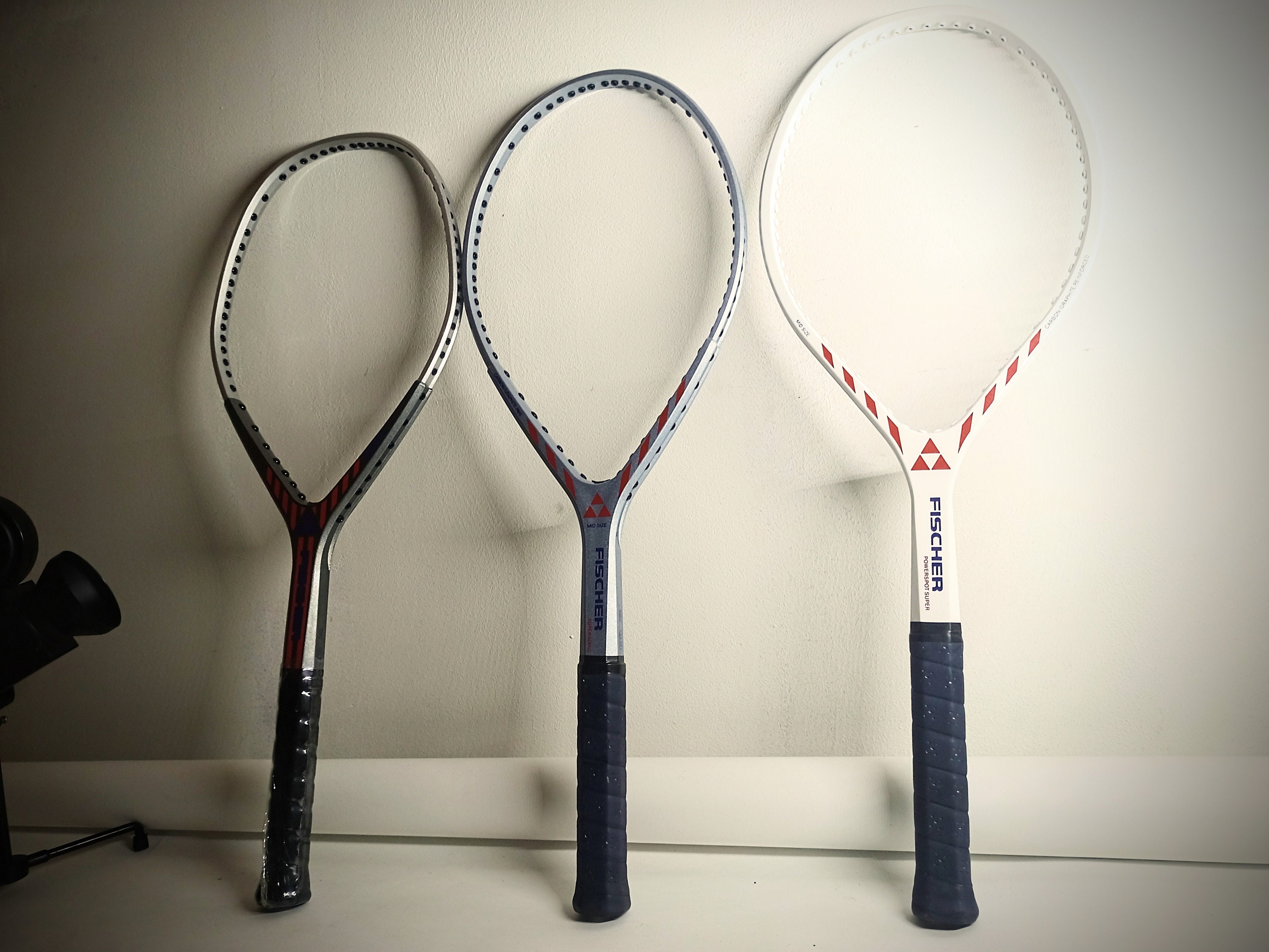 （14900円お得）SWISS PERFECTION R5-28 ブースター Exclusive Offering! NEW Old Stock! 3x Vintage FISCHER Tennis