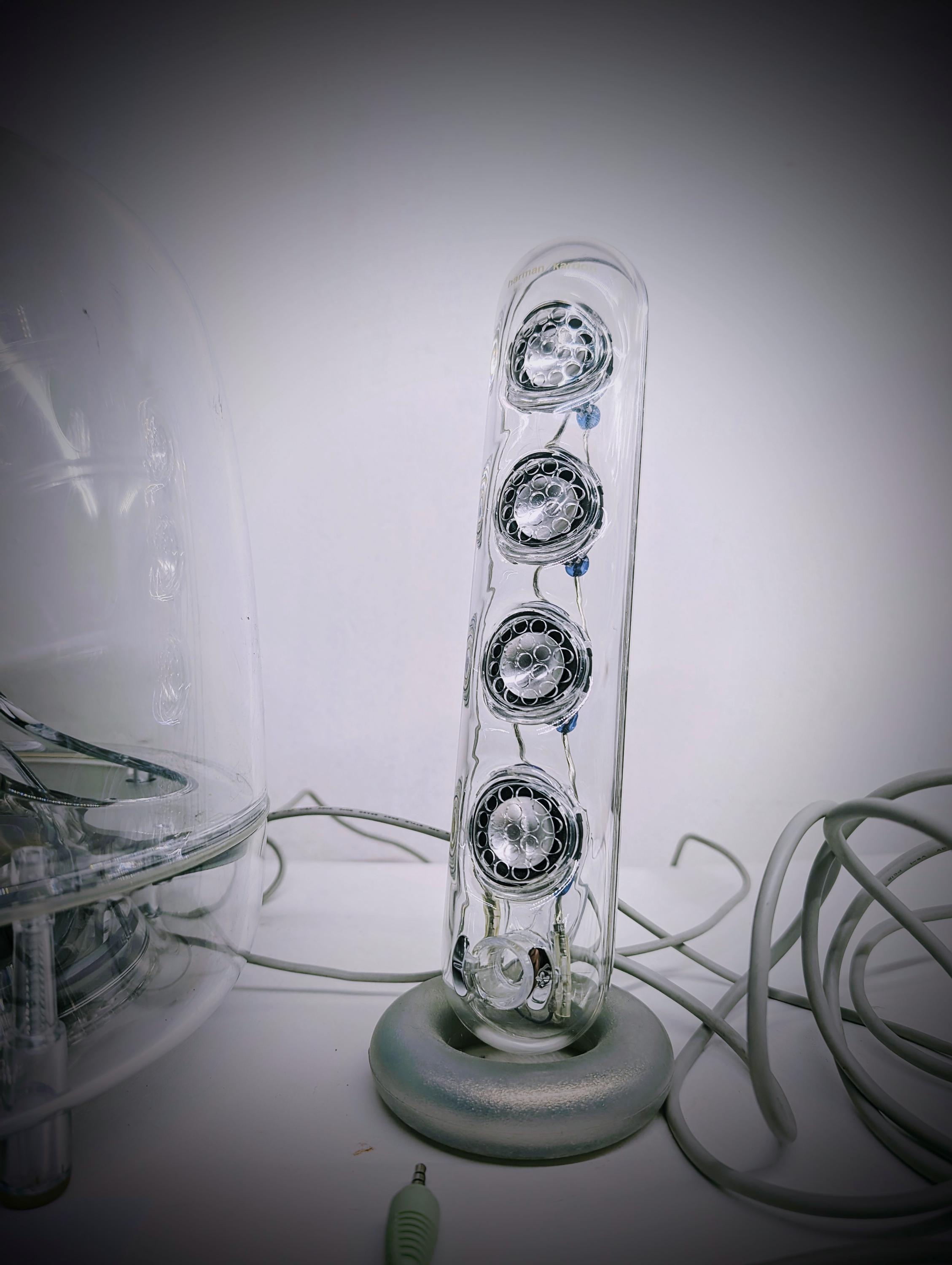 Harman/kardon Soundsticks II 2.1 Designer Audio Set! Awesome