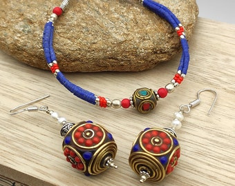 Tibetan bracelet and earrings set from Nepal - Tibetan beads