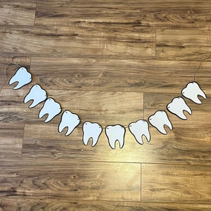 Tooth Garland, Tooth Banner, Dental Grad Banner, Dentist Banner, Dental Hygienist Banner, Dental Assistant, Tooth Shaped Banner
