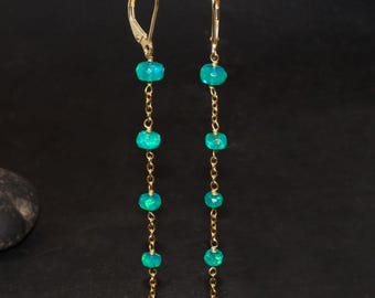 Boucles d'oreilles longues pendantes vertes avec opale multifeu naturelle, boucle d'oreille pendante chaîne véritable opale de feu, boucles d'oreilles en argent faites main, cadeau de naissance pour elle