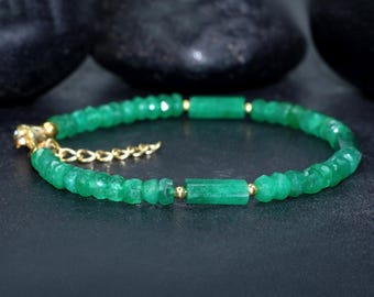 Hexagon Pencil charm bracelet for women, rondelle faceted beaded bracelet, Green Beryl Emerald bracelet, Handmade bracelet, Gift for her