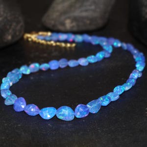 Naural fire opal nugget necklace for women, Christmas gift for her, Rare opal necklace, AAA Ethiopian opal necklace, Faceted opal tumble