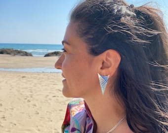 Pendientes triangulares de plata esmaltada: grandes pendientes geométricos nórdicos