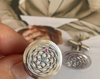 Gemelos Venus de plata de ley personalizados: rubí, aguamarina y circonita