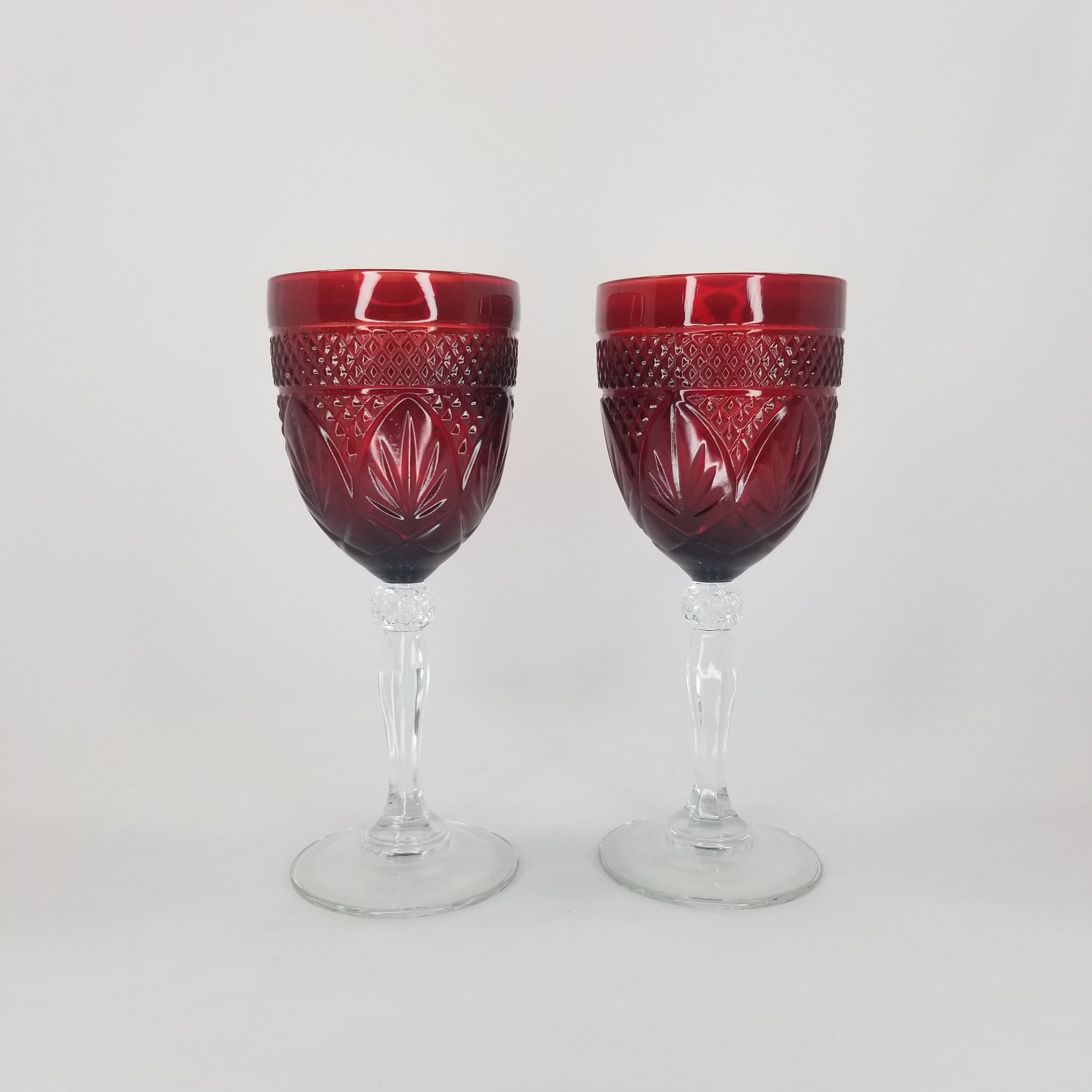 Ruby Red Vintage Wine Long Stem Glasses – Harkensback