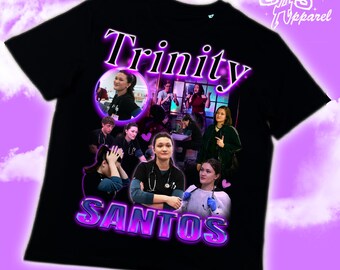 Camiseta homenaje a Trinity Santos - Camiseta gráfica estilo años 90