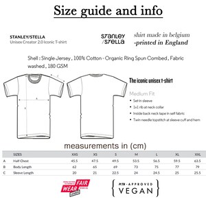 Puede incluir: Gu&iacute;a de tallas e informaci&oacute;n para una camiseta unisex hecha de 100% algod&oacute;n org&aacute;nico. La camiseta est&aacute; disponible en tallas XXS a XXL. Las medidas se muestran en cent&iacute;metros. La camiseta est&aacute; hecha en B&eacute;lgica e impresa en Inglaterra. La camiseta es vegana aprobada por PETA.