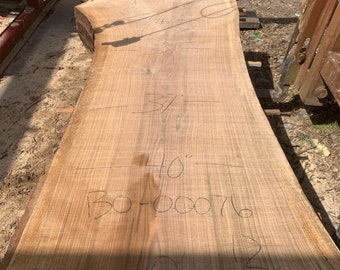 Oak | live edge wood | reclaimed wood slabs | kiln dried wood for sale | trusted wood suppliers | woodworking source