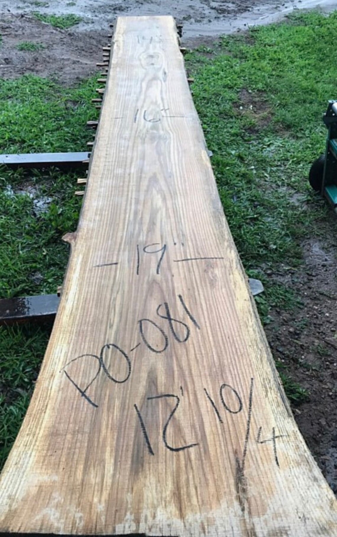 Pin Oak Live Edge Wood Reclaimed Wood Slabs Kiln Dried Wood for Sale