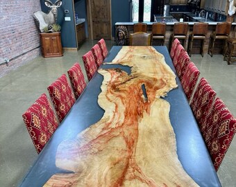 Live Edge Wood. GIANT