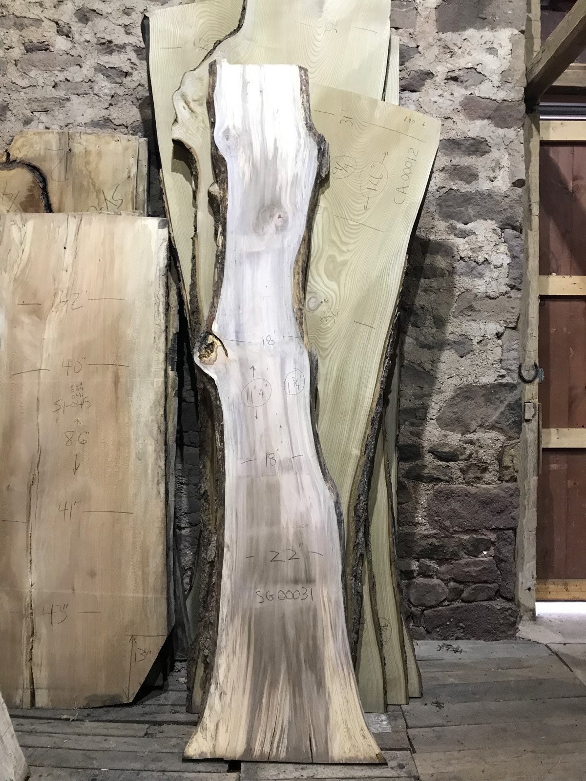 Sweet Gum | live edge wood | reclaimed wood slabs | kiln dried wood for sale | trusted wood suppliers | woodworking source