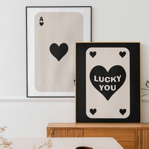 Ensemble de 2 oeuvres d'art murales rétro tendance, impression esthétique tendance, affiche noire pour carte Ace, affiche porte-bonheur, art mural tendance, art rigolo, beige et noir