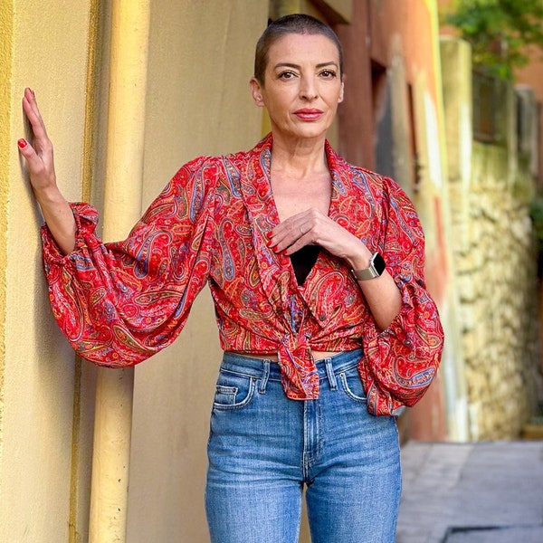 Blouse vintage en soie à manches ballon et col oversize - Chemisier élégant et romantique pour femmes