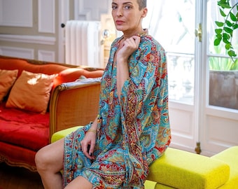 Maxi robe Kaftan moderne en soie oversize, robe en soie, robe ample, robe d’intérieur, robe grande taille, cadeau de Noël