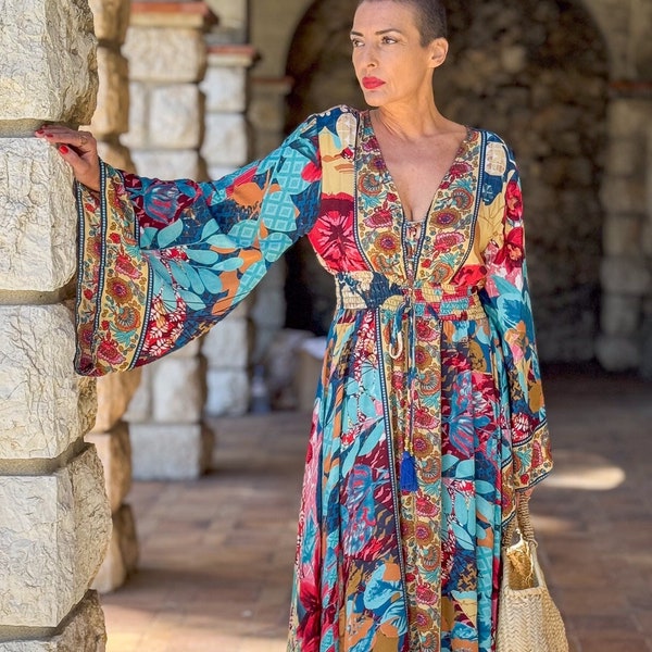 Nouveau ! Robe longue boho en soie, robe vintage en soie, robe décolleté, robe smockée, robe gypsy bohème, robe manches évasées, robe d'été