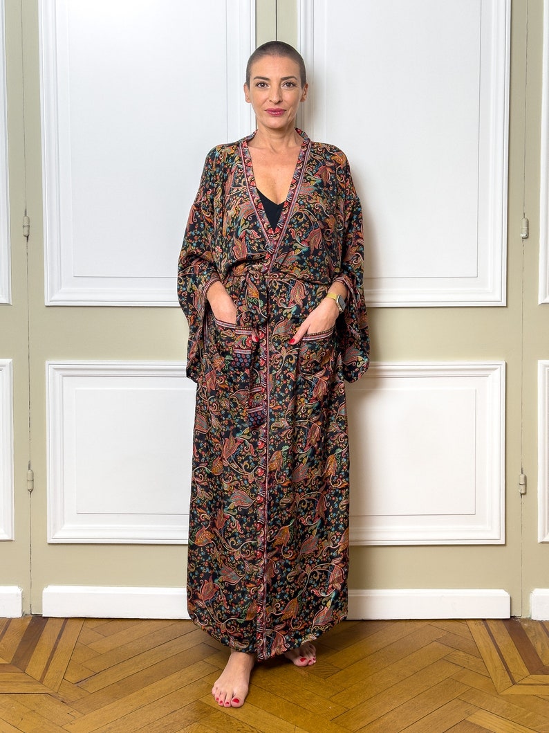 Kimono long en soie, robe d'intérieur bohème, kimono vintage avec ceinture, cadeau de Noël, cadeaux pour elle image 5