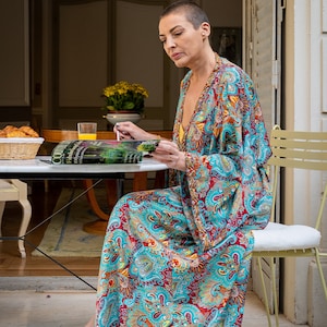 Langer Seidenkimono, Boho-Hausmantel, Vintage-Kimono mit Gürtel, Weihnachtsgeschenk, Geschenke für Sie Bild 3