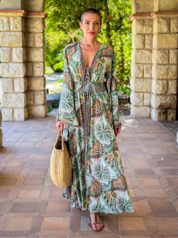 Robe longue boho en soie robe vintage en soie robe decollete robe smockee robe gypsy boheme robe manches evasees robe d ete Etsy France