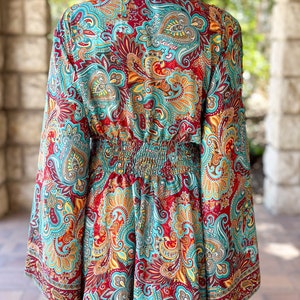 Robe longue boho en soie, robe vintage en soie, robe décolleté, robe smockée, robe gypsy bohème, robe manches évasées, robe d'été image 6