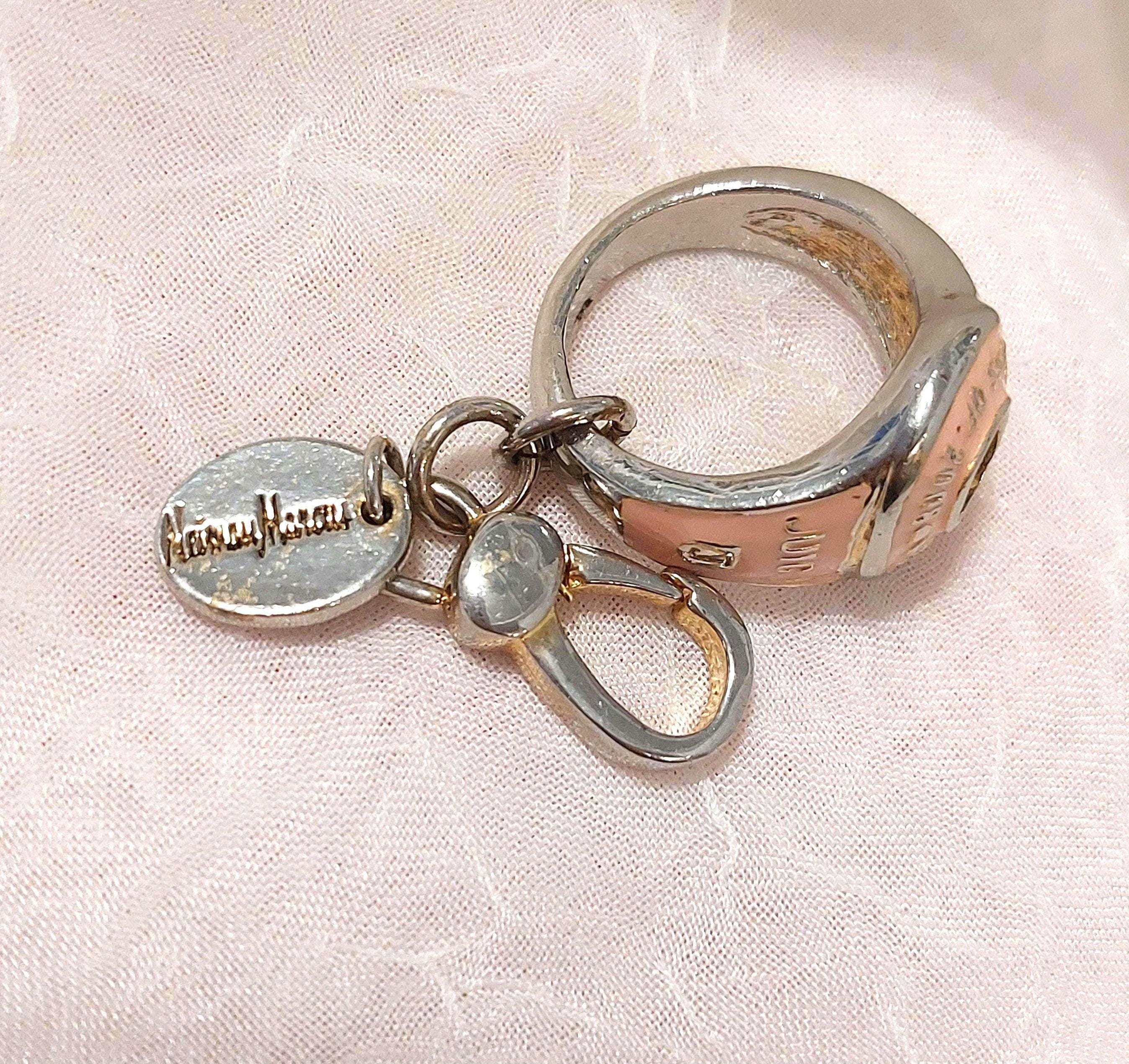 Juicy Couture ミニチュアミシンチャーム Amazon | Make It Real - Juicy Couture Chains & Charms. DIY