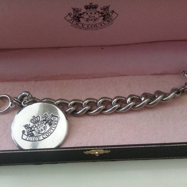 Juicy Couture original   BRUTALIST  bracelet, CHAIN linked and made from  stainless steel.  Authentic and very unique. Excellent quality