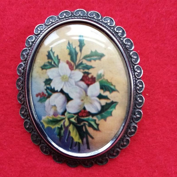 FREE DELIVERY Vintage 1950s Thomas L  Mott Flower and Flora traditional vintage  jewellery  Brooch