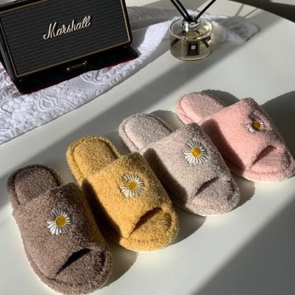Cozy Plaid Moon Slippers Womens Winter Warm Home Shoes, Non-Slip