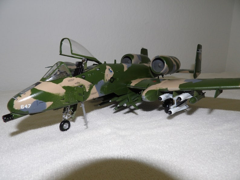A10 Warthog Airplane 1/48 Scale - Etsy
