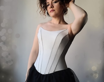 Bespoke White Leather Bridal overbust Corset: Gothic bustier. Custom made top for wedding ceremony