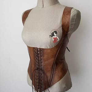 Women custom leather corset larp armor medieval elven style fantasy girls costume Adjustable lace up cross bodice fetish underbust corset