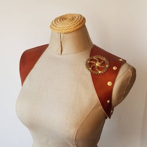 Steampunk Leder Bolero: Golden Zahnrad Schulter Rüstung Cosplay Frauen Schulterschulter Renaissance Messe Festival Outfit