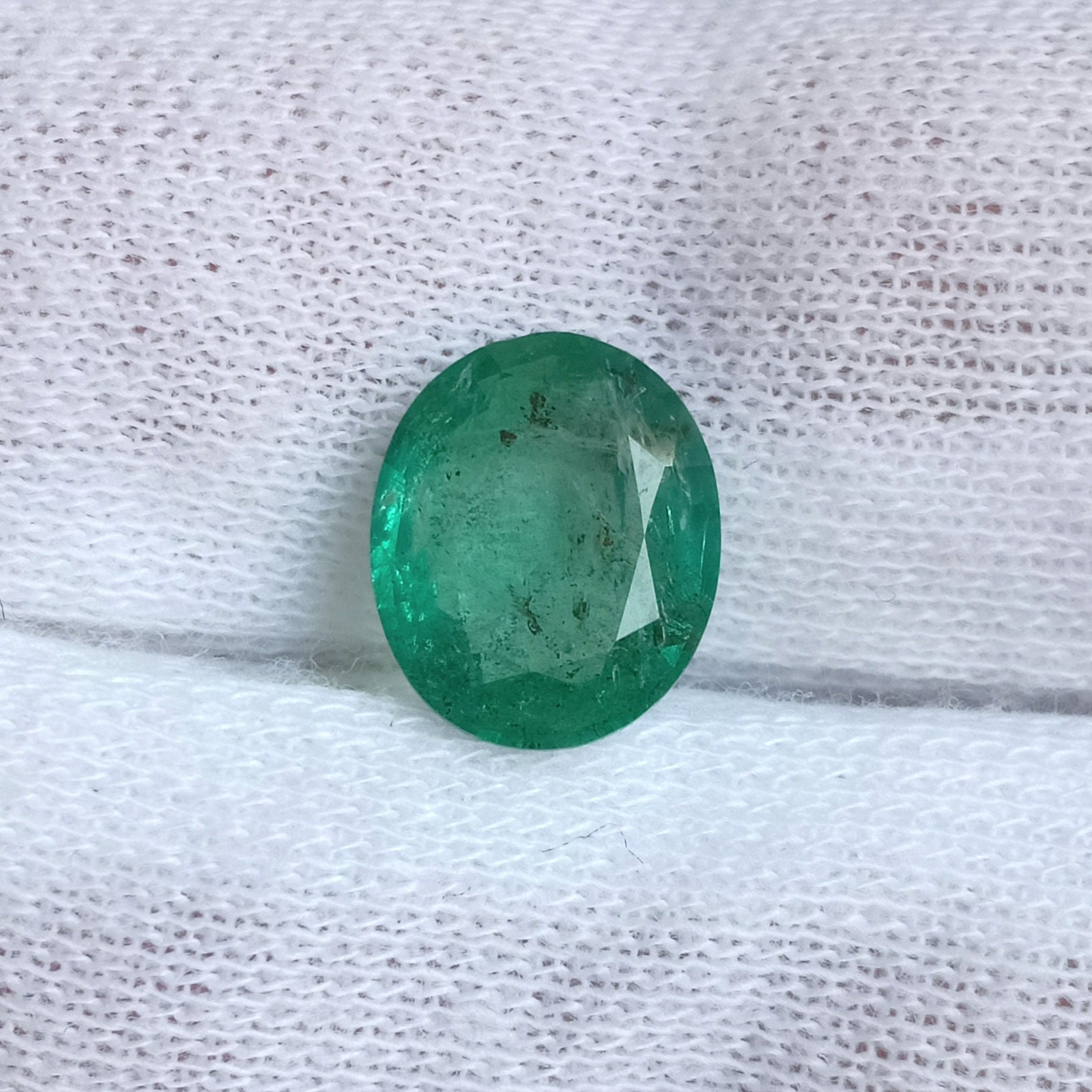 3.25 ラッティ 2.00カラット ナチュラル AAA++ 品質 グリーン ルース ジェムストーン 天然認定 ザンビア エメラルド エメラルド  3.25 ラッティ 2.00カラット ナチュラル AAA++ 品質 グリーン ルース ジェムストーン 天然認定 ザンビア エメラルド 天然AAA++品質 3.00 Ratti 2.00カラット 天然認定ザンビア エメラルド/パンナ ルース ジェムストーン 男女兼用