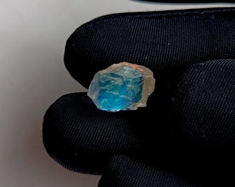 Cristal de piedra lunar arcoíris en bruto: piedra preciosa en bruto de 5,75 quilates