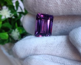 Natural Purple Amethyst Gemstone: Octagon Brilliant Cut, 7.75 Ct
