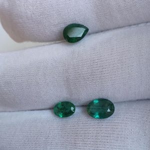 Vivid Green Emerald Oval Pear Loose Gemstone 1.90 Ct | Natural Zambia Emerald For Jewelry | Earth Mine Emerald Ring Gifts | Emerald Gemstone