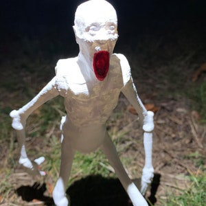 Scp 096 Shy Guy Figurine Scp Foundation Gamer Gift Video Etsy