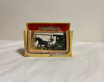 Vintage Diecast Toy car,Lledo Day's Gone"horse-drawn Delivery van - Matthew Norman logo"  DG2-DG3,Made in England in the 80's