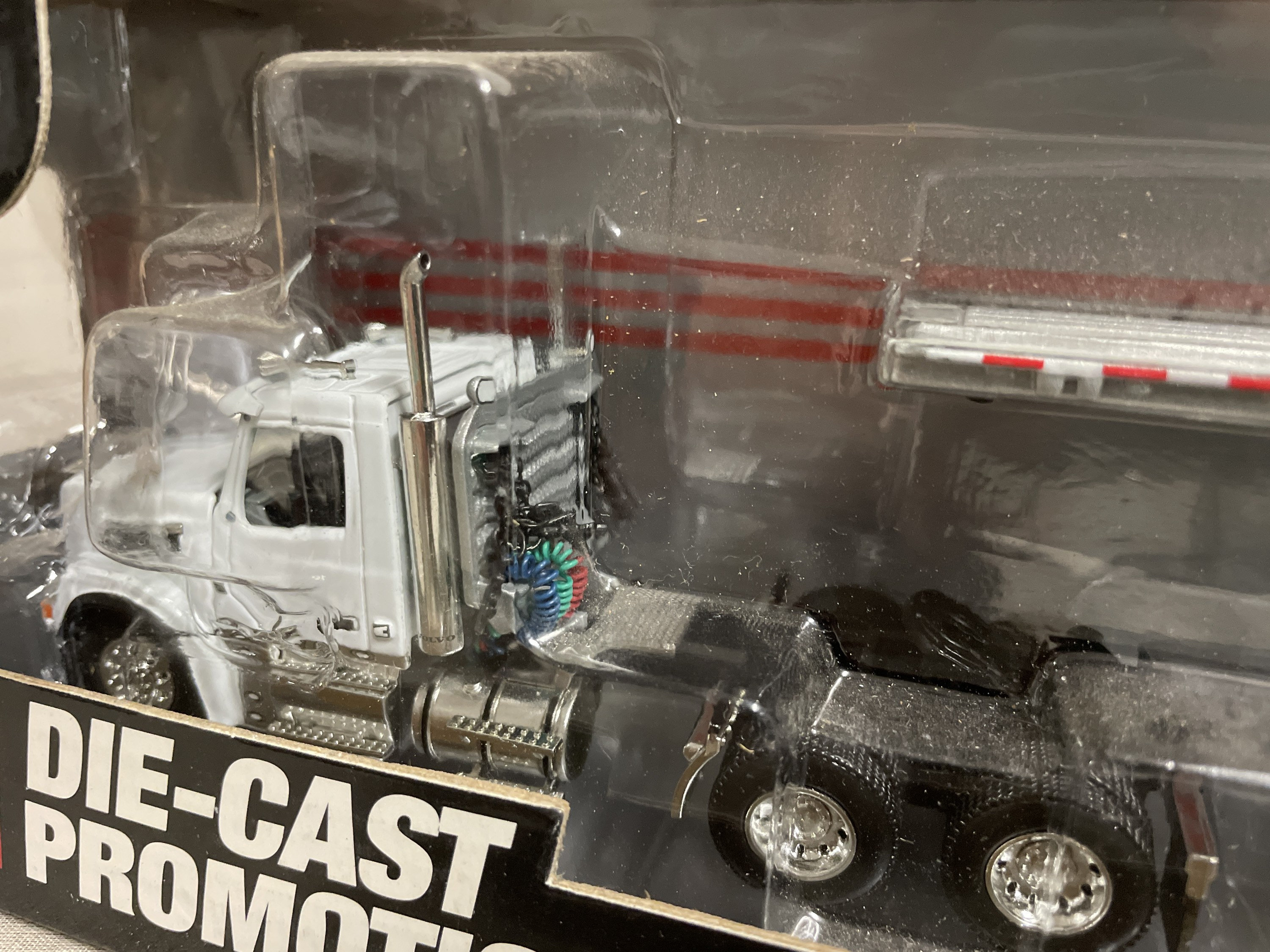 DIE-CAST PROMOTIONS 1:64 トラクター・トレーラー Amazon.com: First Gear 1/64 Red Western Star 49X w/Ox Bodies