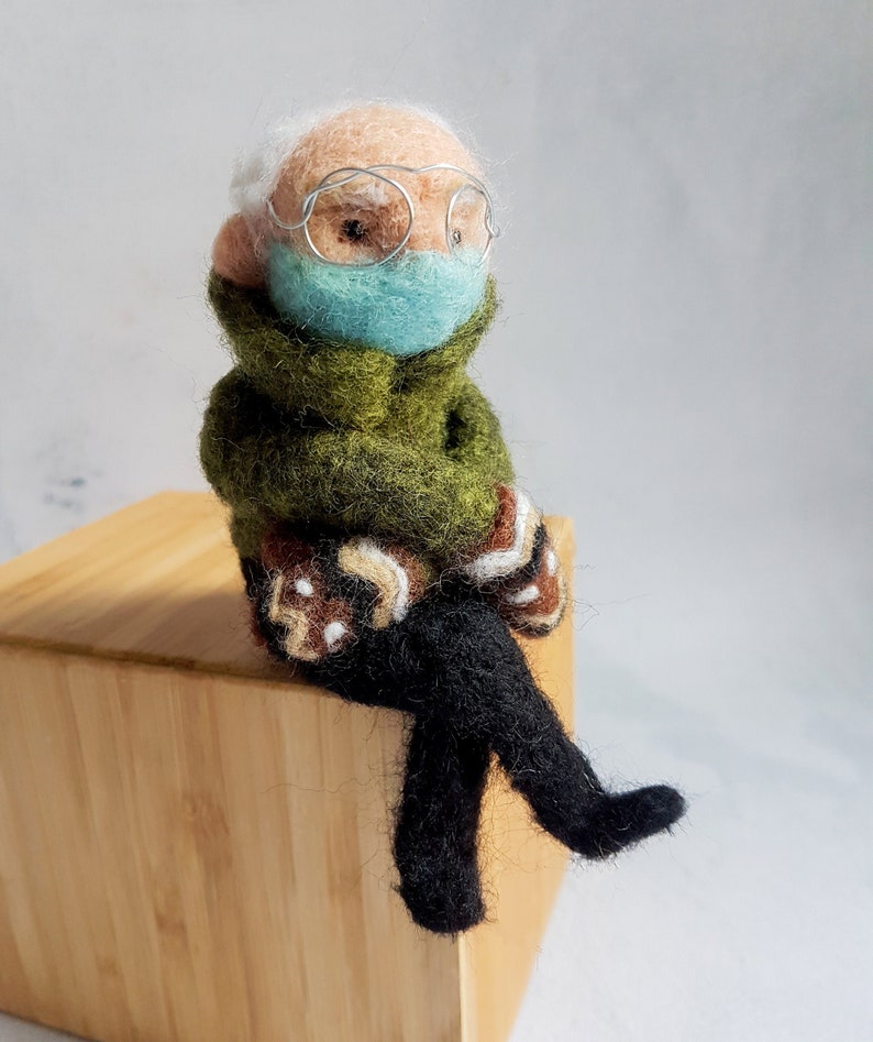 Bernie Sanders Mittens doll Inauguration Day Meme doll Small shelf decorations Grumpy chic Political doll needle felt image 4