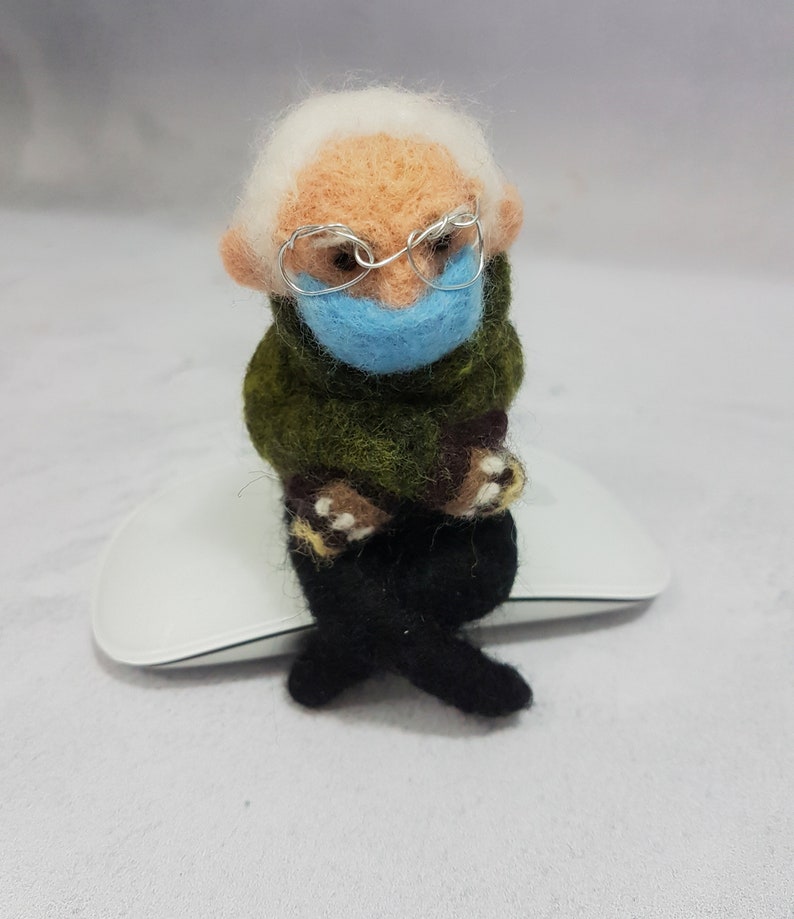 Bernie Sanders Mittens doll Inauguration Day Meme doll Small shelf decorations Grumpy chic Political doll needle felt image 10