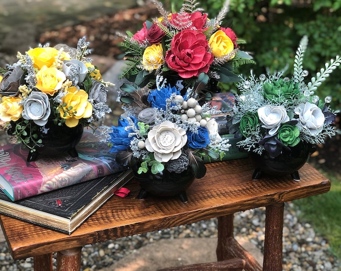 Harry Potter Floral Arrangement, Hogwarts House Decor, Hogwarts House ...