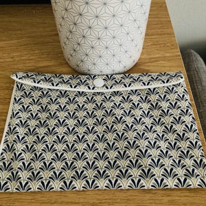 Fabric fan pouch