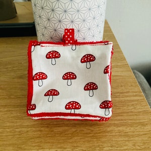 Pack of 5 washable mushroom wipes